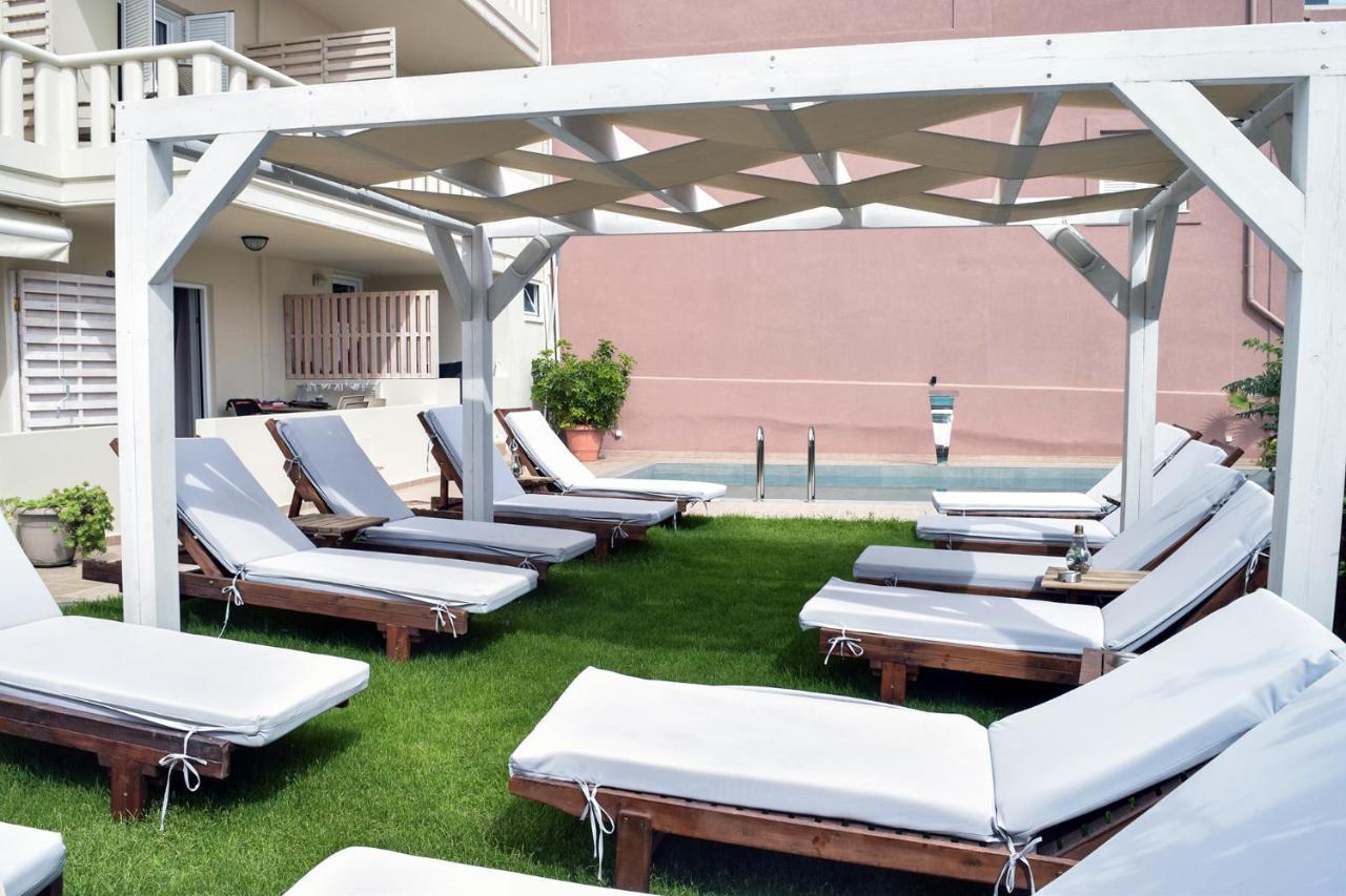 Mithos Premium Rooms Agia Marina Dış mekan fotoğraf