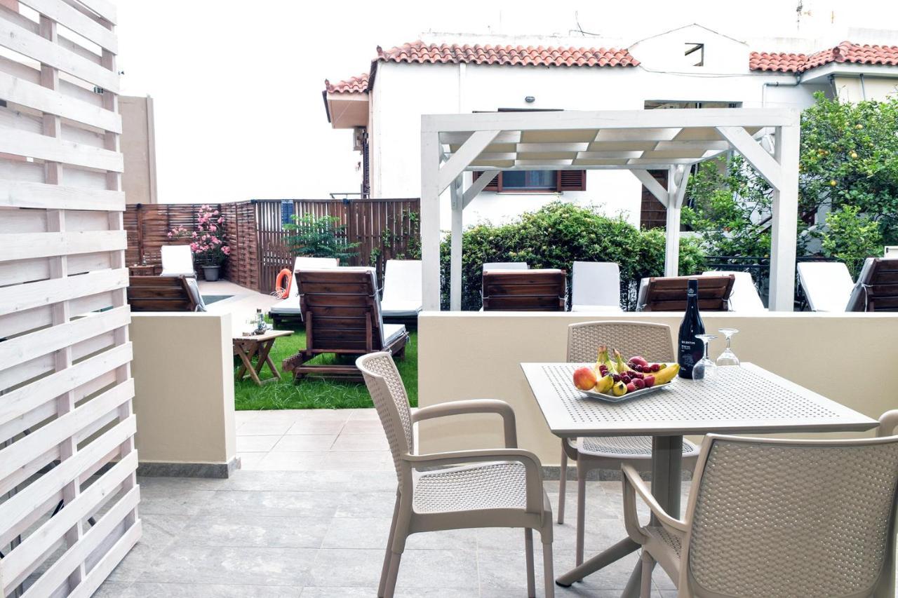Mithos Premium Rooms Agia Marina Dış mekan fotoğraf